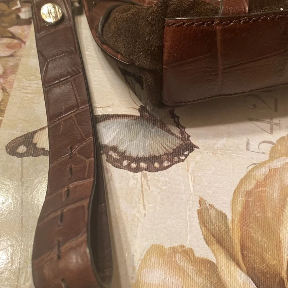 Donald Pliner Purse Bag Brown Suede w/studded leather trim Pink interior - Picture 5 of 14